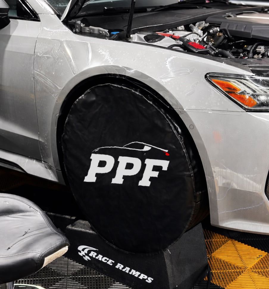 Custom Tire Covers vs Generic Covers: What’s the Difference?